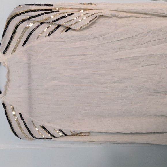 Free the Roses Size M Boho Top with Gold and Black Sequins - Picture 6 of 6